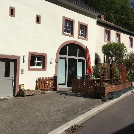 Apartament Dachterrassenwohnung - Nah Am Biersdorf