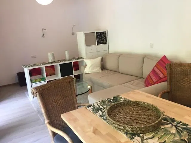 Dachterrassenwohnung - Nah Am Biersdorf